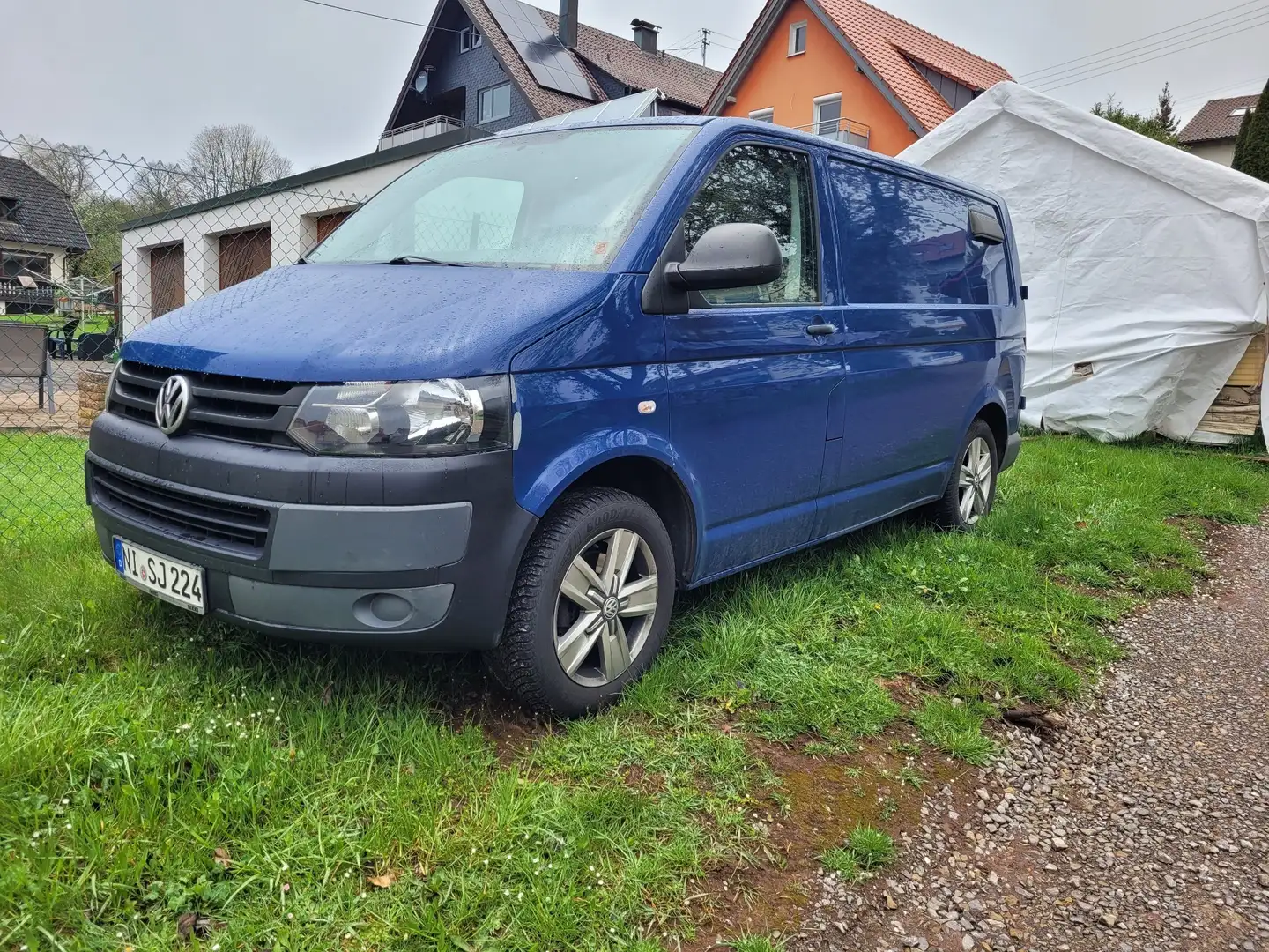 Volkswagen T5 Transporter Blau - 1