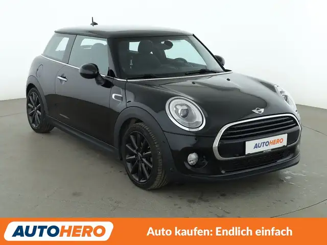 Mini Hatch view 8