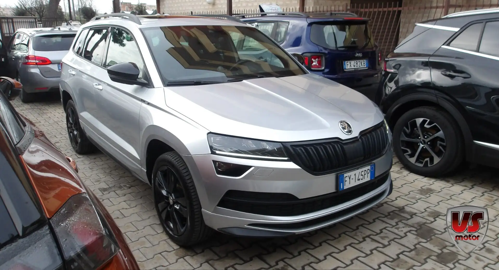 Skoda Karoq Karoq 1.6 TDI SCR DSG SportLine Argent - 1