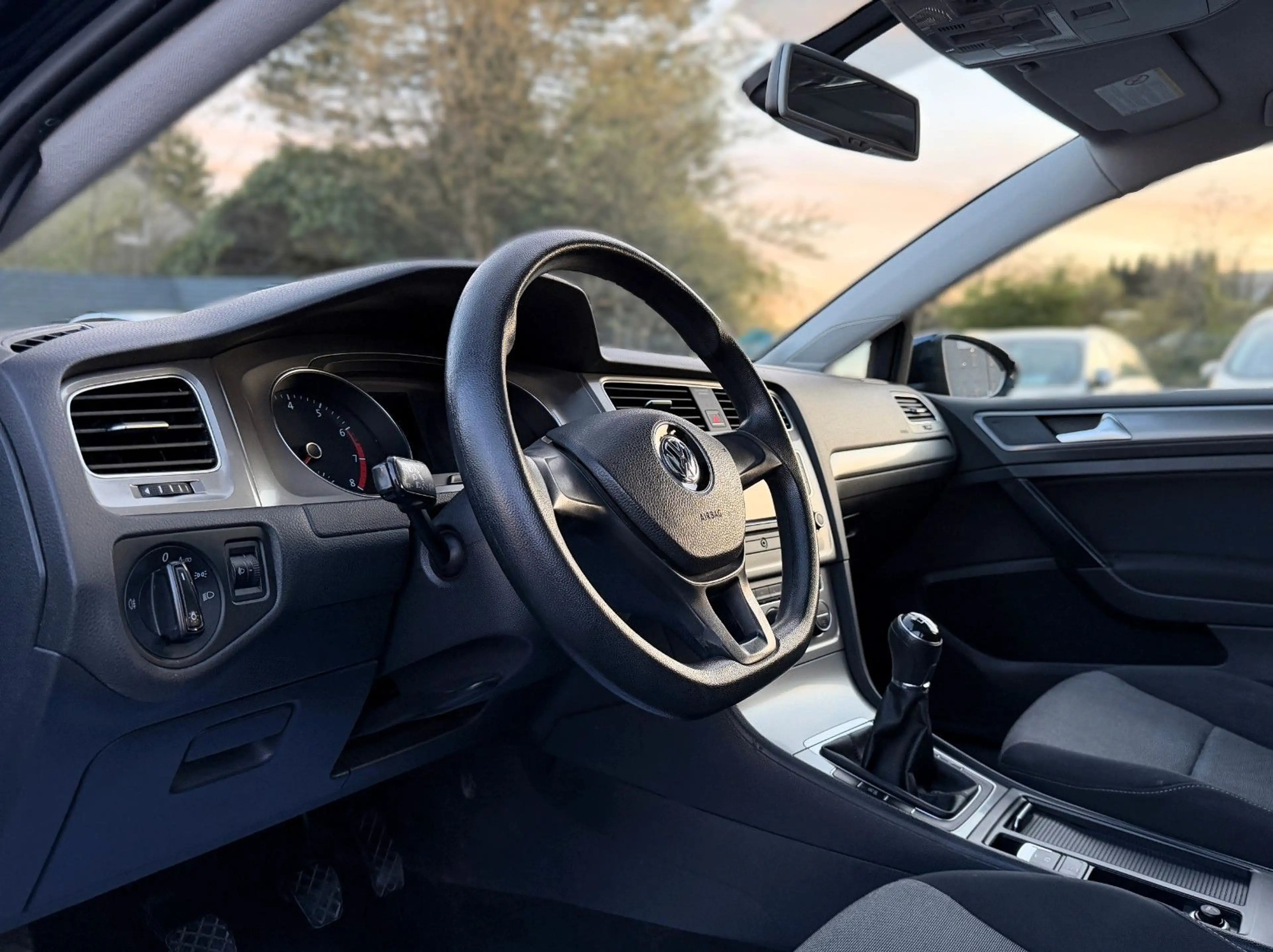 Volkswagen Golf VII Variant Trendline BMT°PANO°TEMP°PDC°SHZ — photo 7
