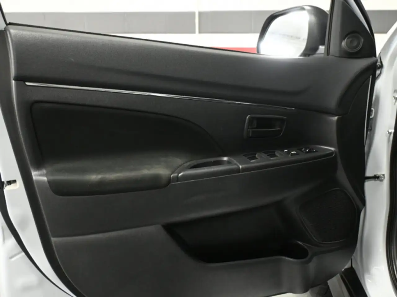 Mitsubishi RVR снимка Mitsubishi RVR