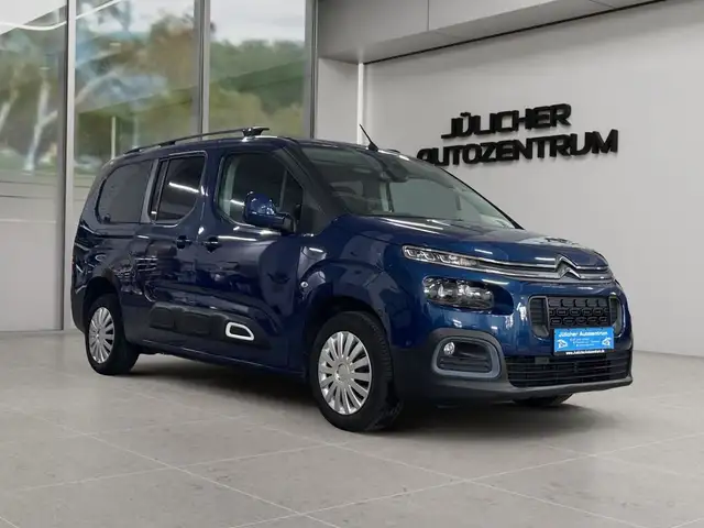 Citroën Berlingo Shine XL Automatik 7 Sitzer Scheckheft