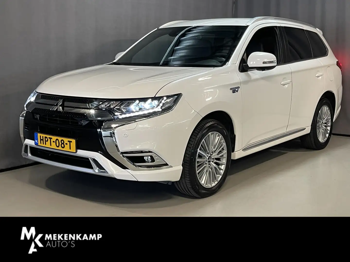 Mitsubishi Outlander 2.4 PHEV Instyle 18"/LED/Leder/Stoel + stuurverwar Wit - 1
