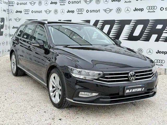 Volkswagen Passat Variant in vendita da Baja Motors 2
