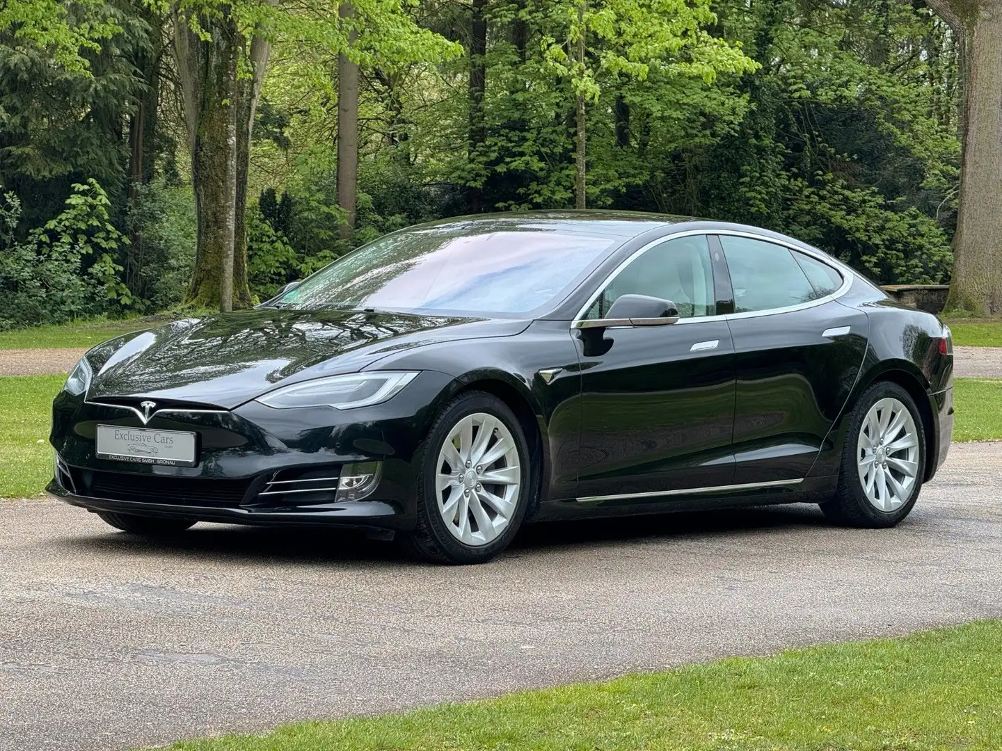 Tesla Model S MODEL S 100D | AP 2.5 | MCU2 | CARBON | CCS | Schwarz - 2