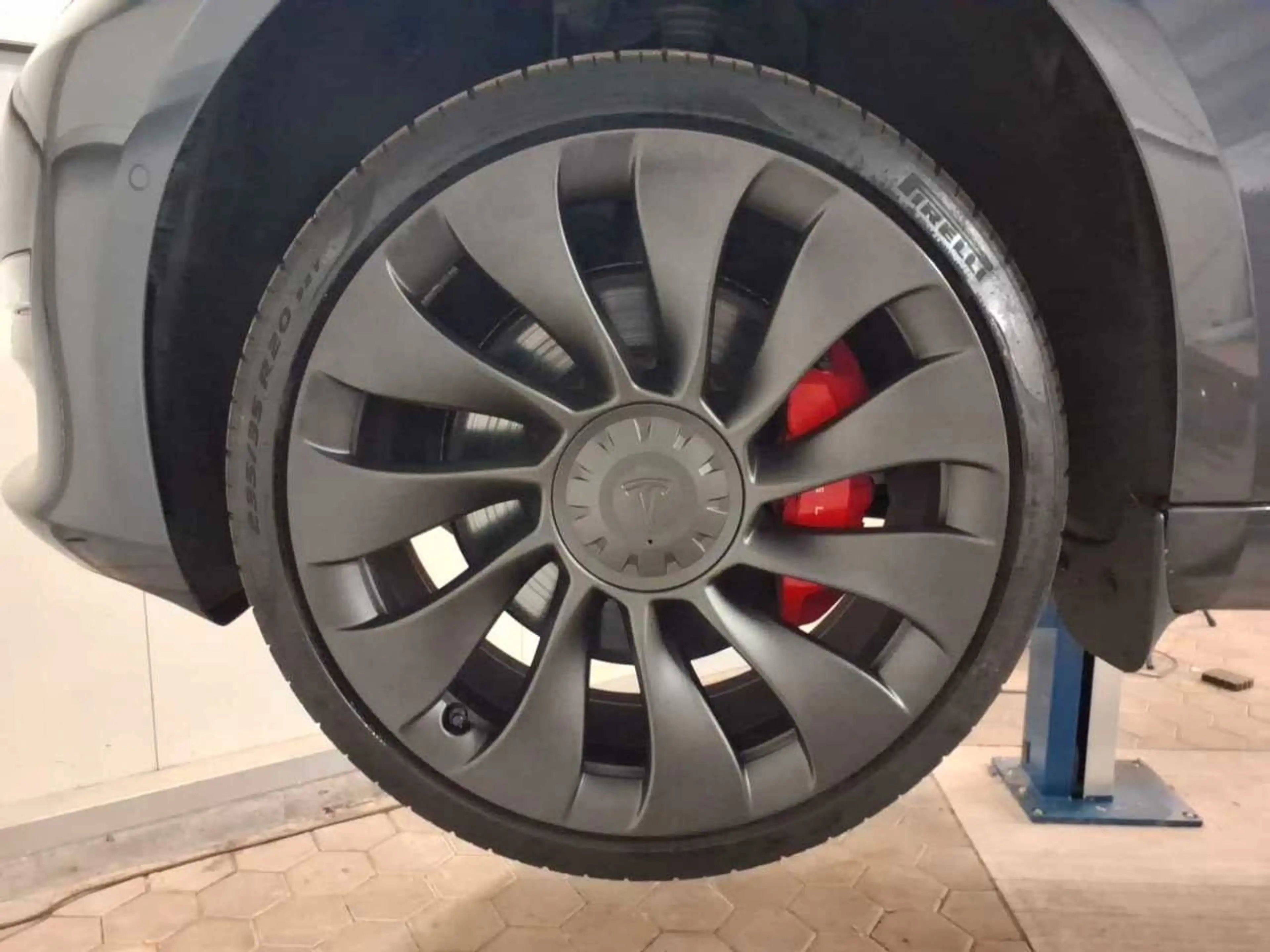 Tesla Model 3 PERFORMANCE DUAL-MOTOR NAVI/SPORT/SH/DAB — photo 6