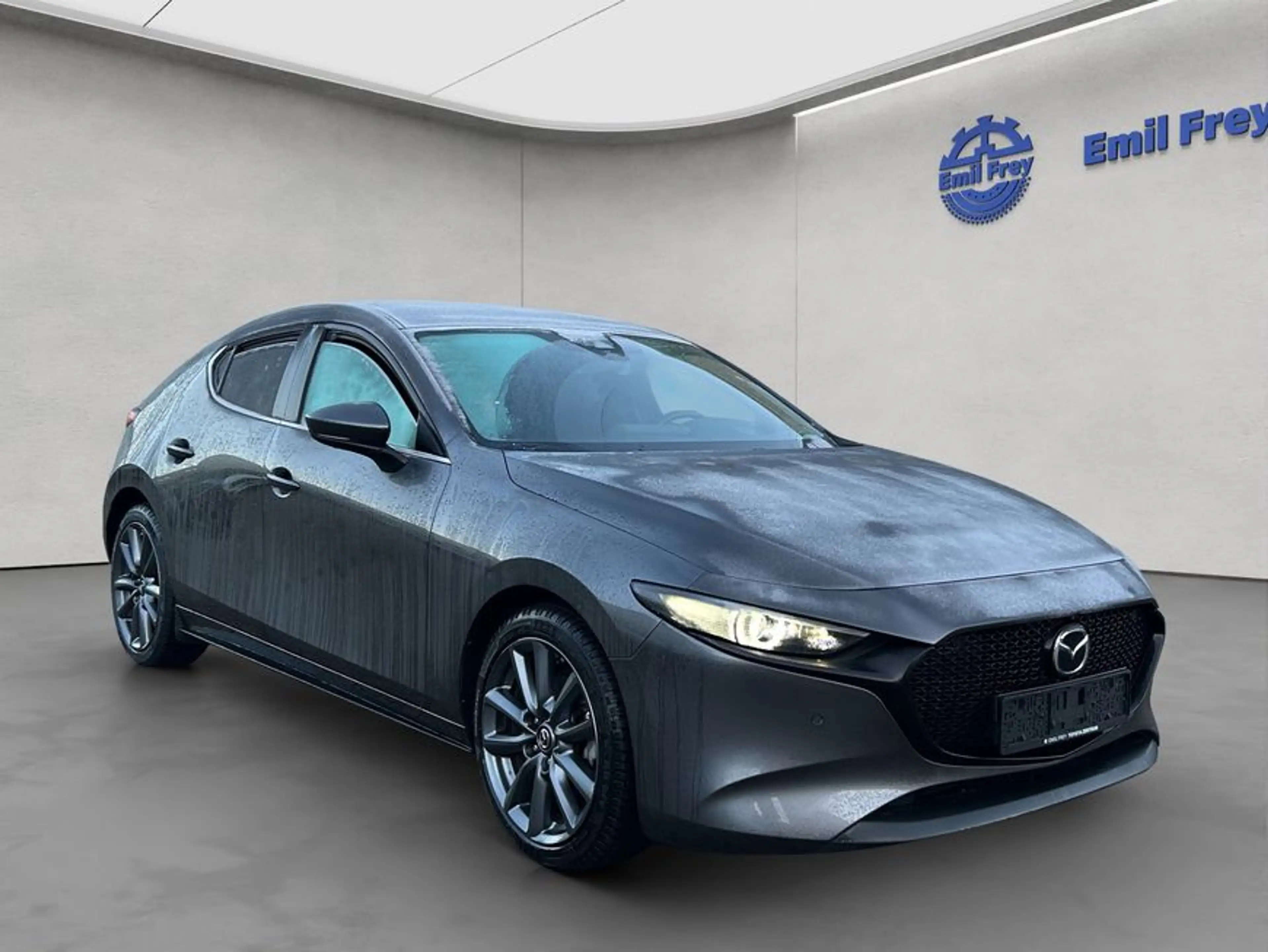 Mazda 3 FASTBACK SKYACTIV-X 2.0 M-Hybrid SELECTION — photo 8