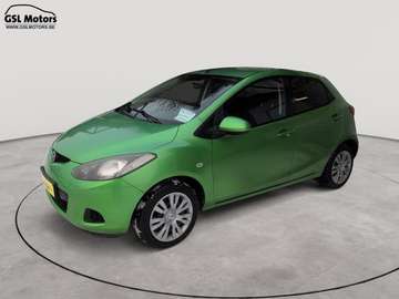 1.4 CDVi 68cv 5 portes 02/2009 vert Airco Radio CD