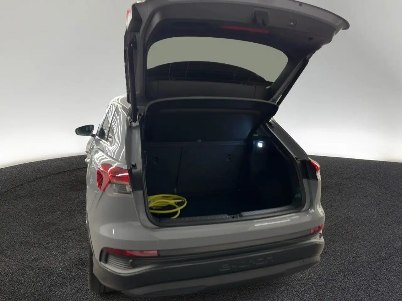 Audi Q4 e-tron 40 150 kW VIRTUAL LED NAVI DAB PDC 10