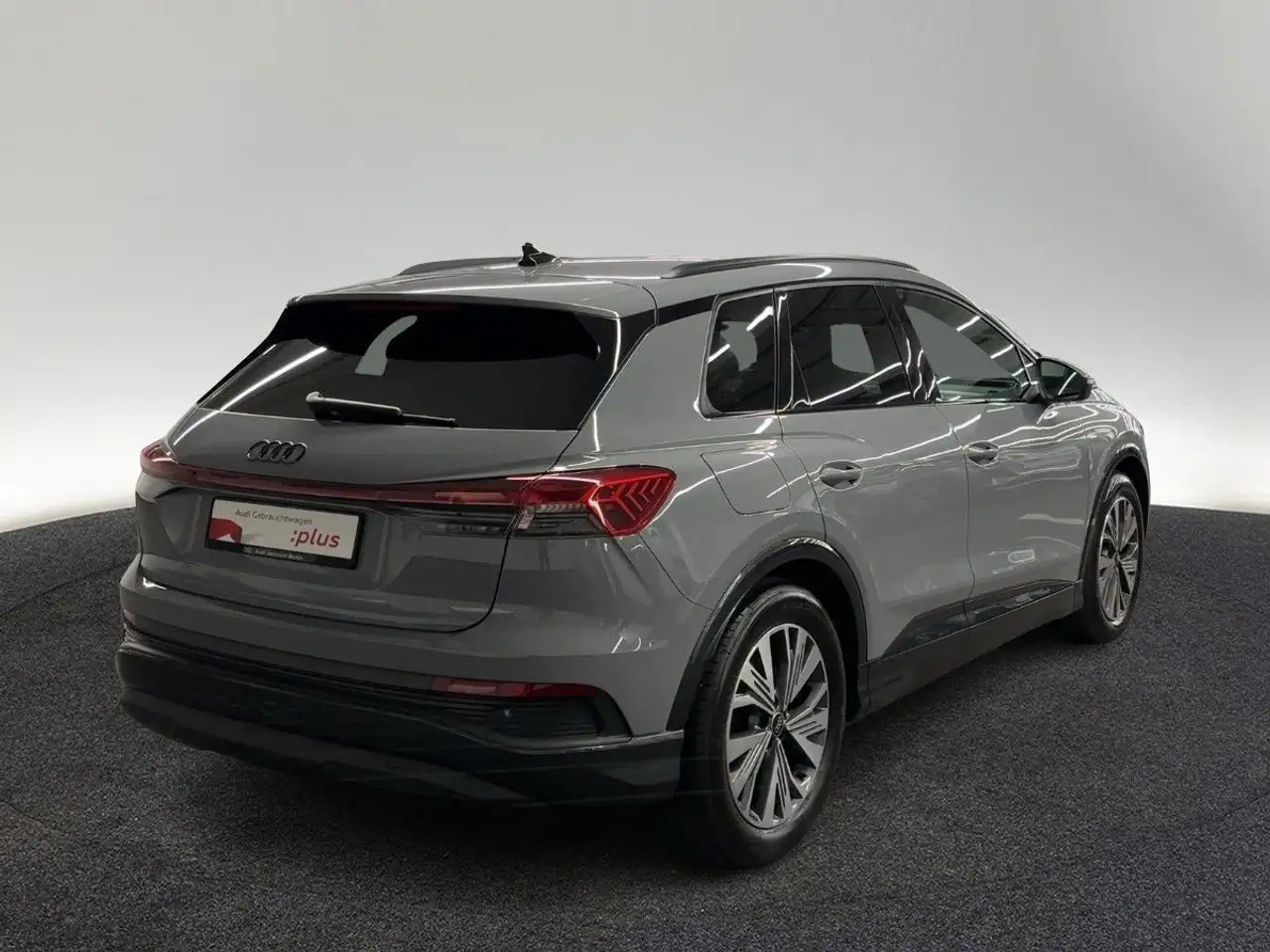 Audi Q4 e-tron 40 150 kW VIRTUAL LED NAVI DAB PDC 8