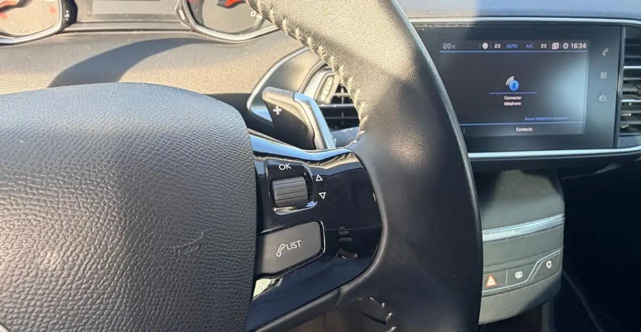 Peugeot 308 308 SW — photo 21