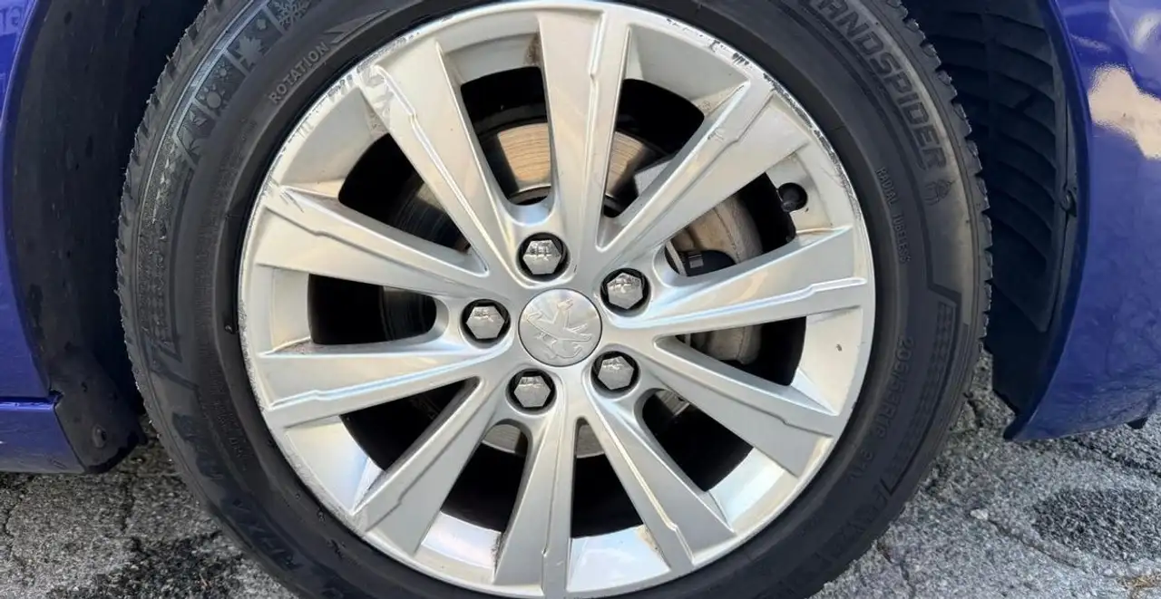 Peugeot 308 308 SW — photo 8