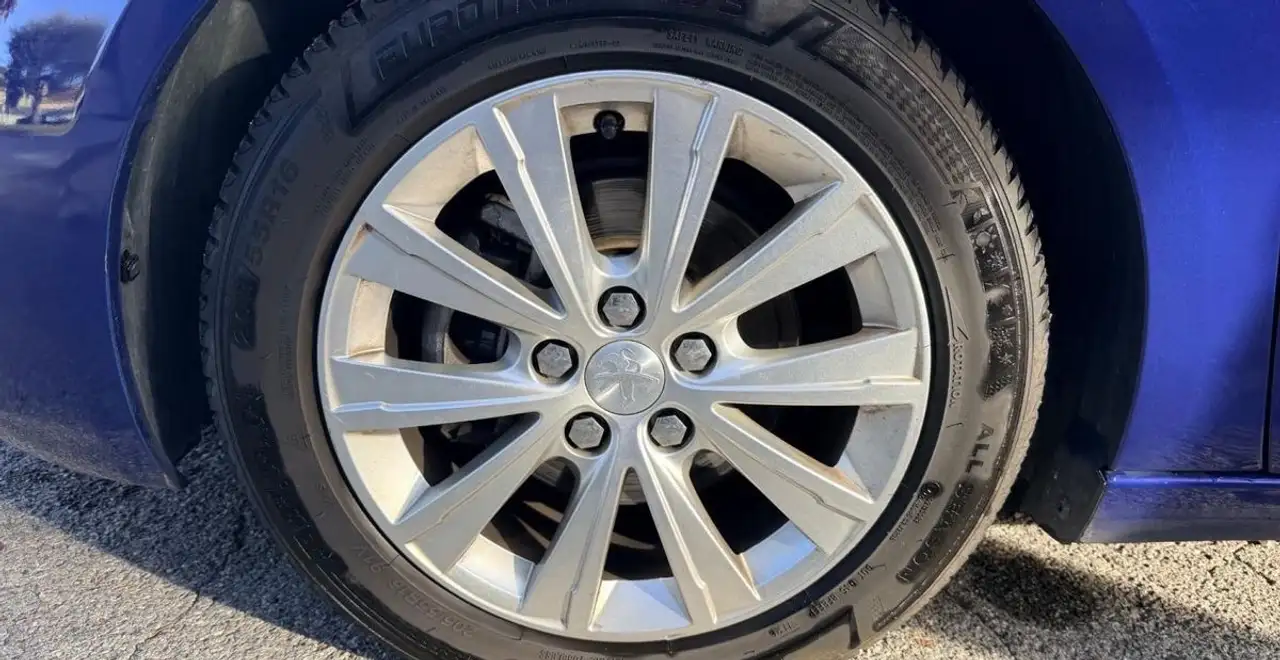 Peugeot 308 308 SW — photo 11