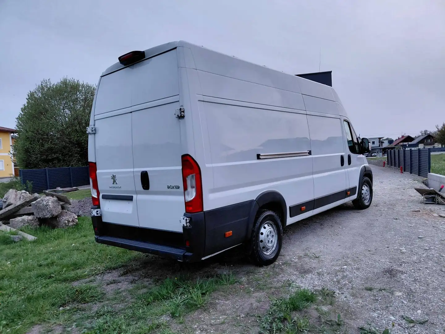 Peugeot Boxer Boxer Luxusbus 3300 L2H2 2,0 S Weiß - 2