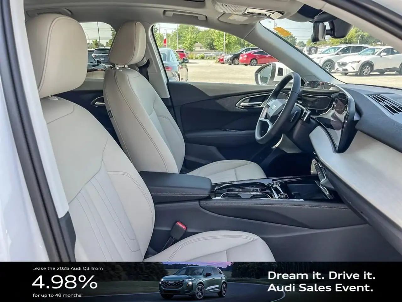 Audi Q3 снимка Audi Q3