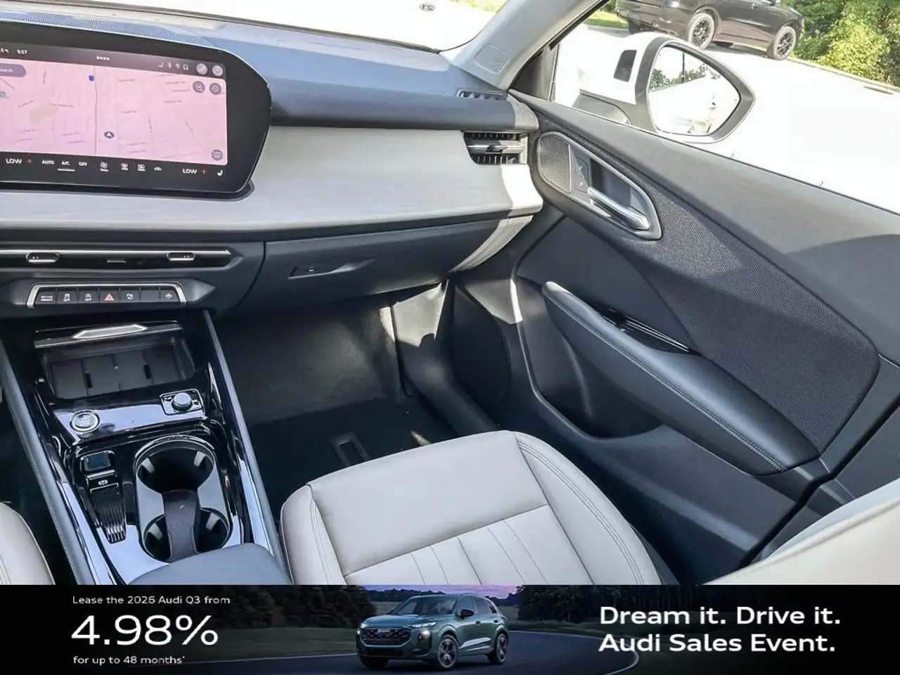 Audi Q3 снимка Audi Q3