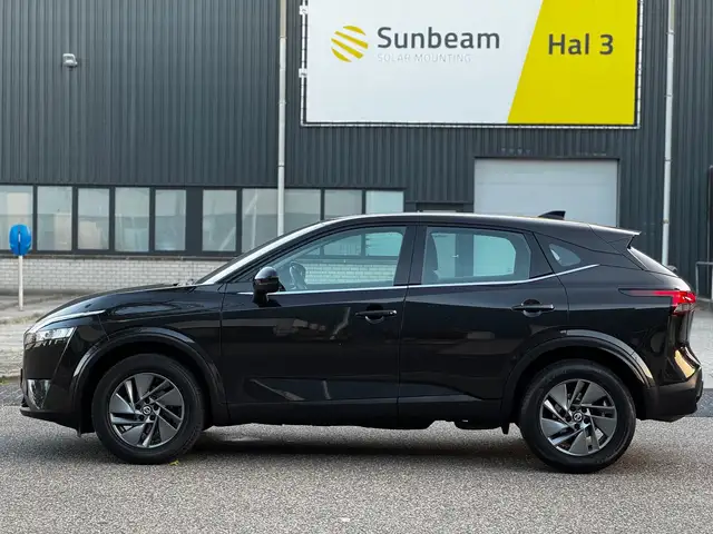 Nissan Qashqai view 2