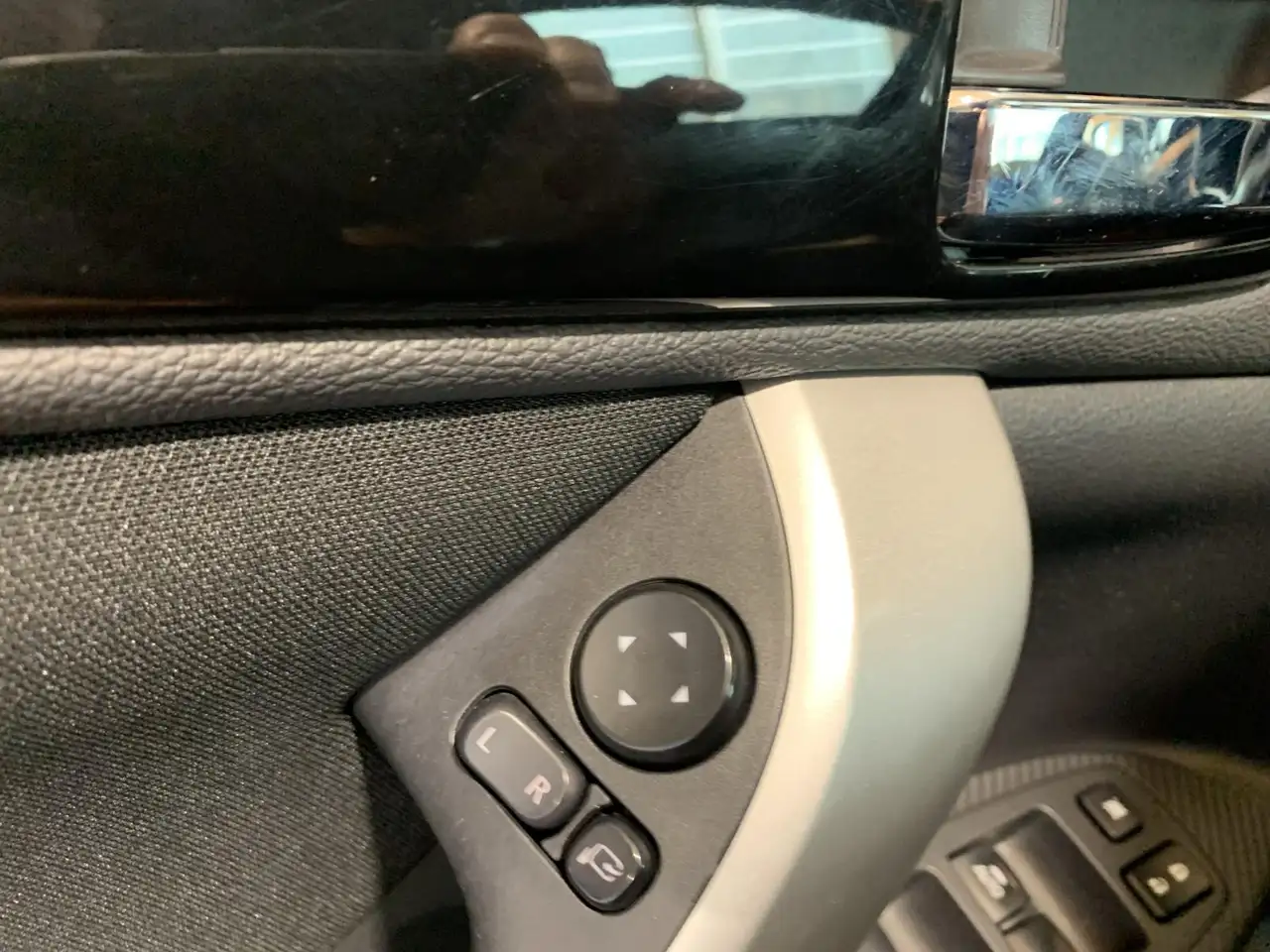 Mitsubishi Eclipse Cross снимка Mitsubishi Eclipse Cross
