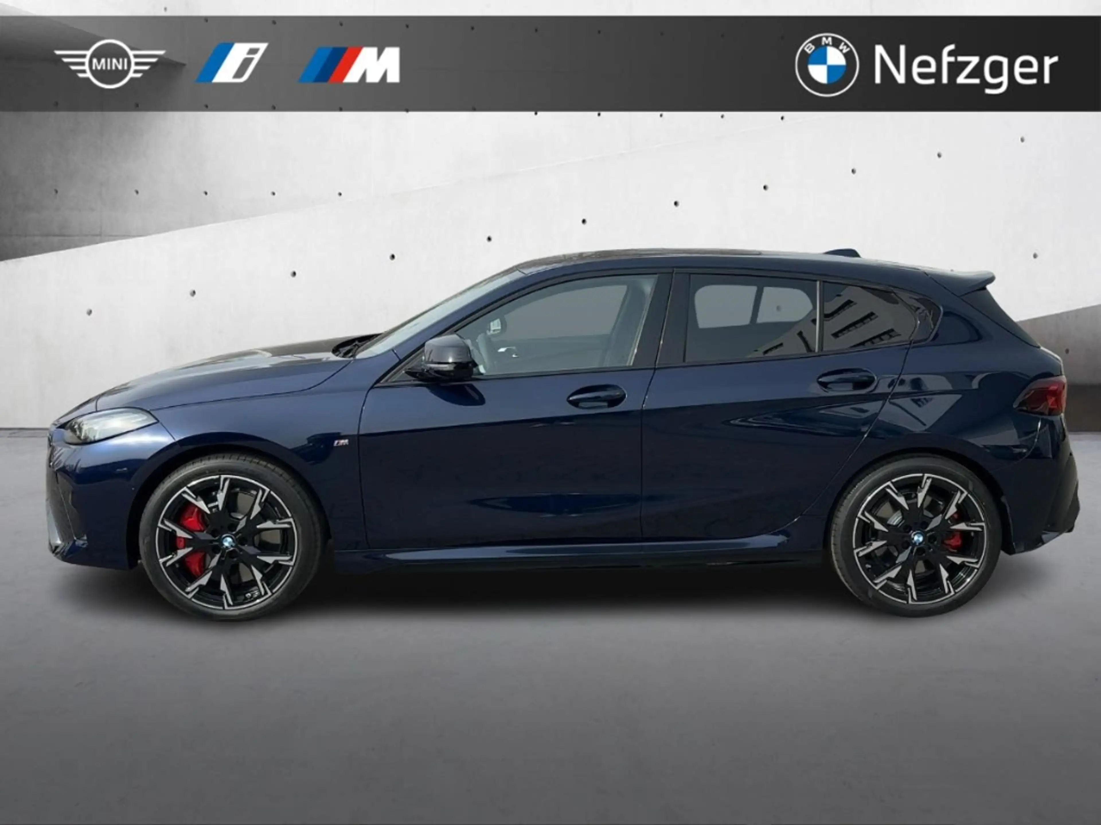 BMW 135 xDrive Alcantara Park-Assist HUD Panorama — photo 2