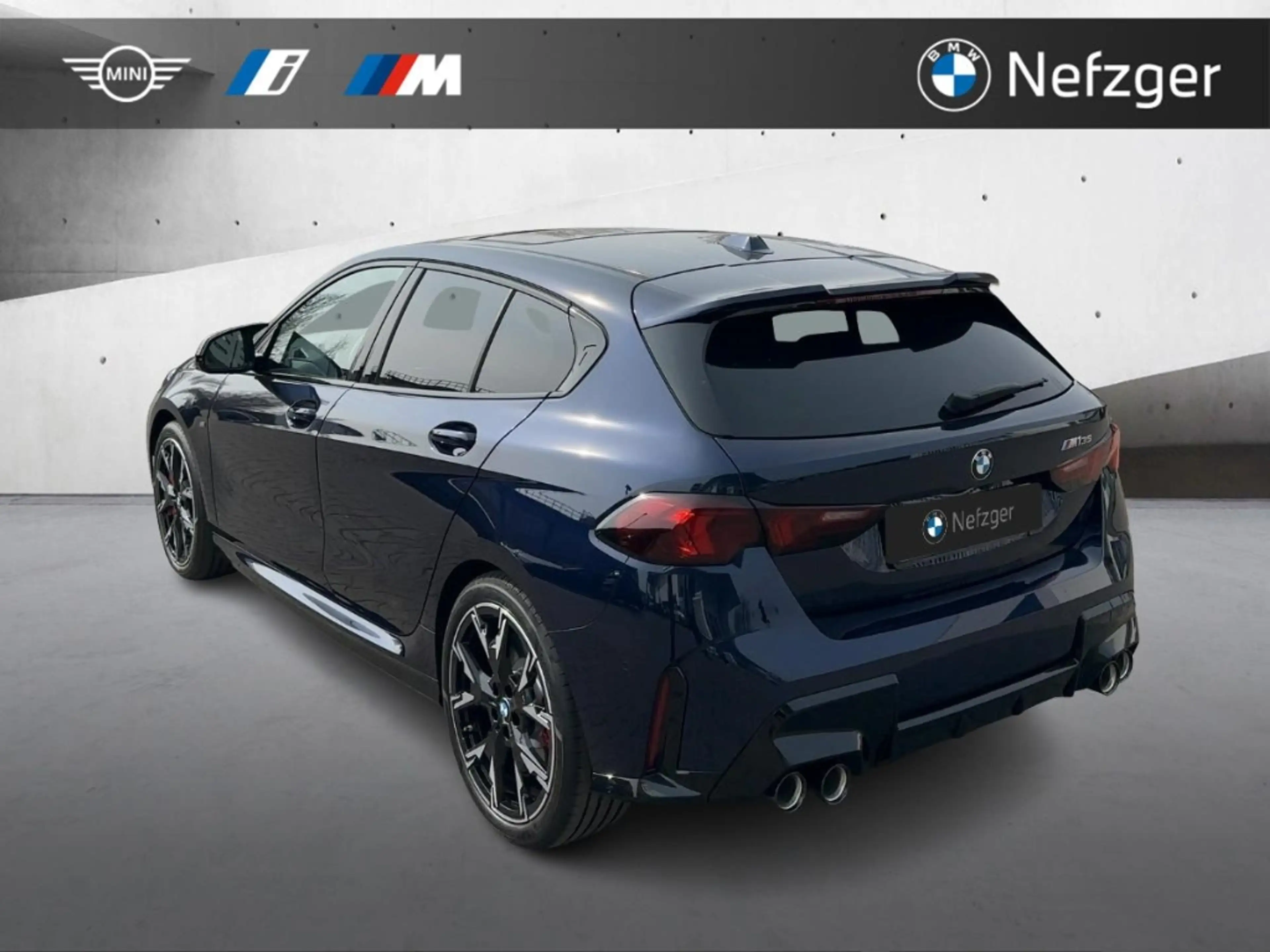 BMW 135 xDrive Alcantara Park-Assist HUD Panorama — photo 3