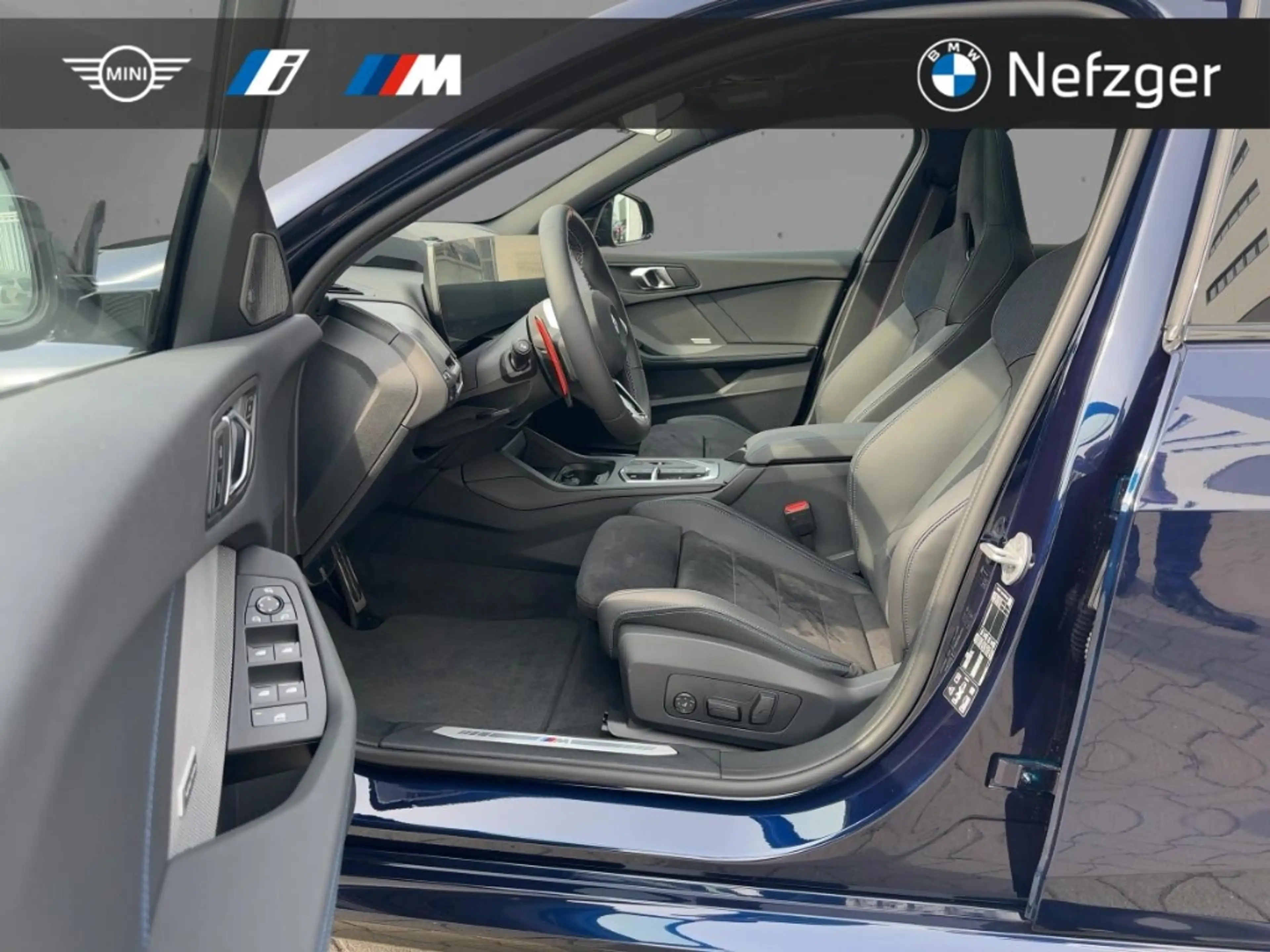 BMW 135 xDrive Alcantara Park-Assist HUD Panorama — photo 7