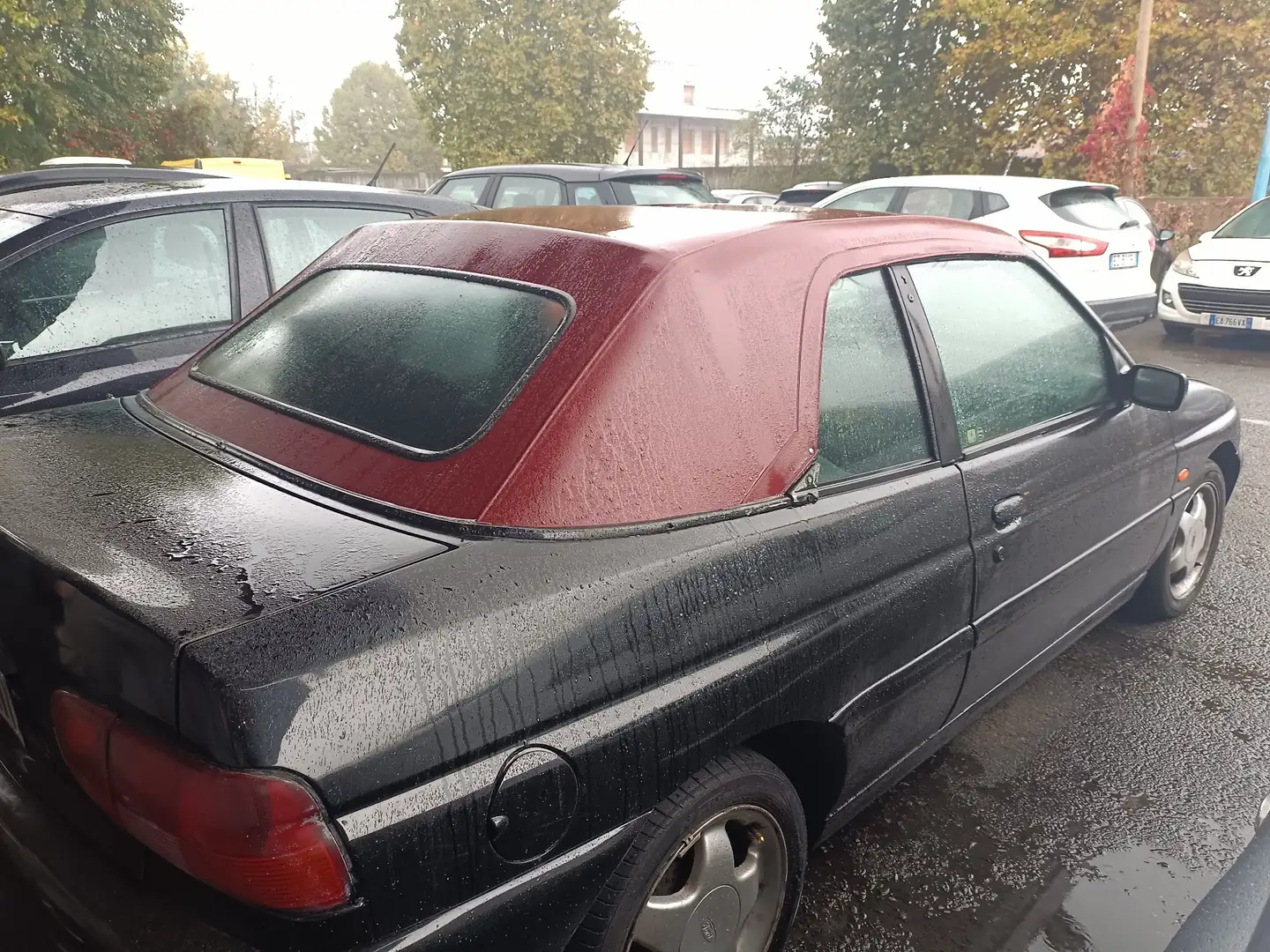 Ford Escort Cabrio 1.8i 16v XR - 2