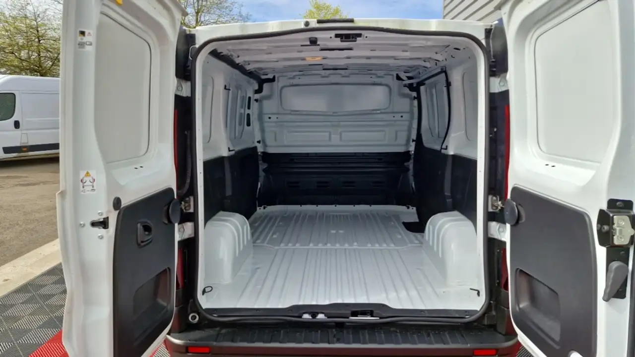 Renault Trafic 2026 — фото 10