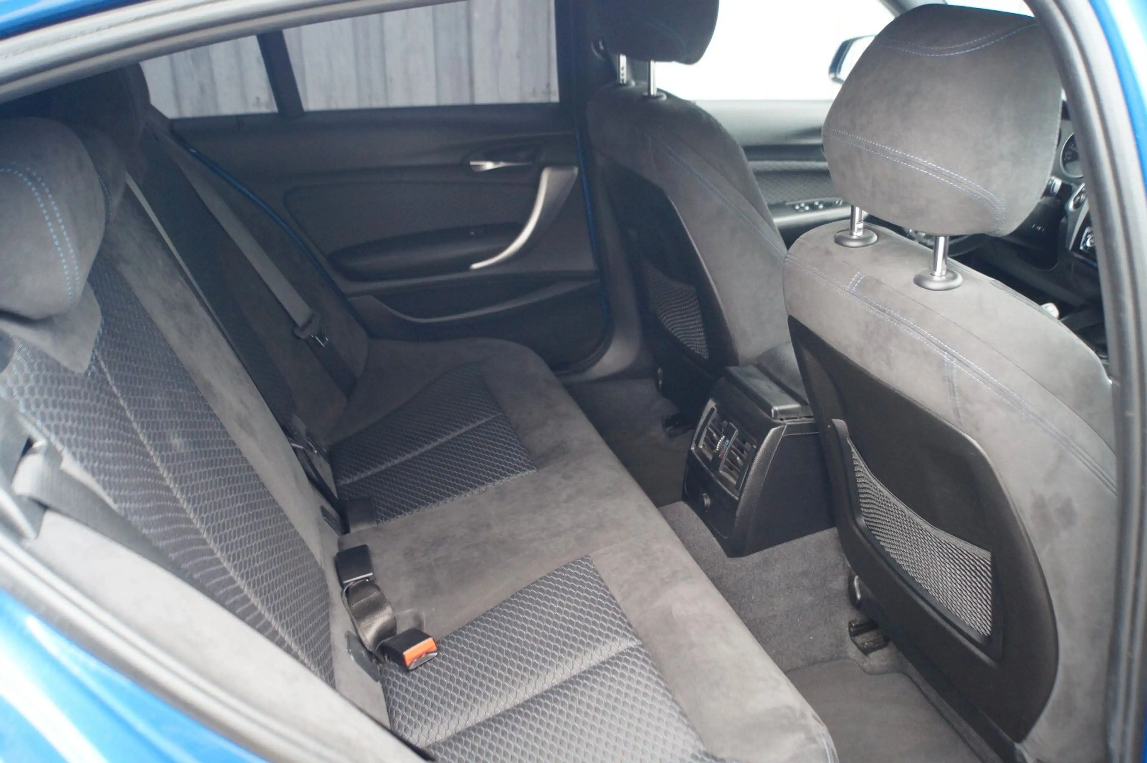 BMW 120 i M Sport Lim.|Autom.|AHK|Alcantara|Navi| — photo 14