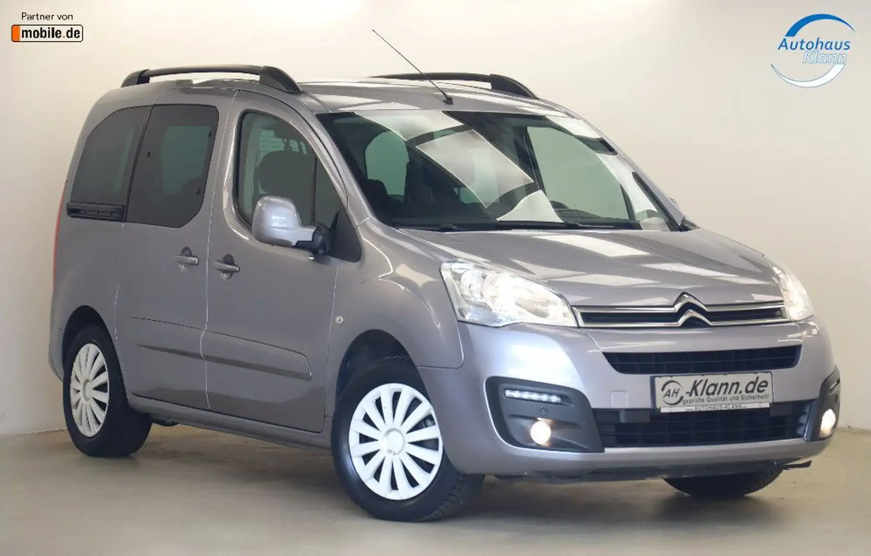 Citroen Berlingo 1.2PureTech 110PS Shine Klima Carplay Grau - 1