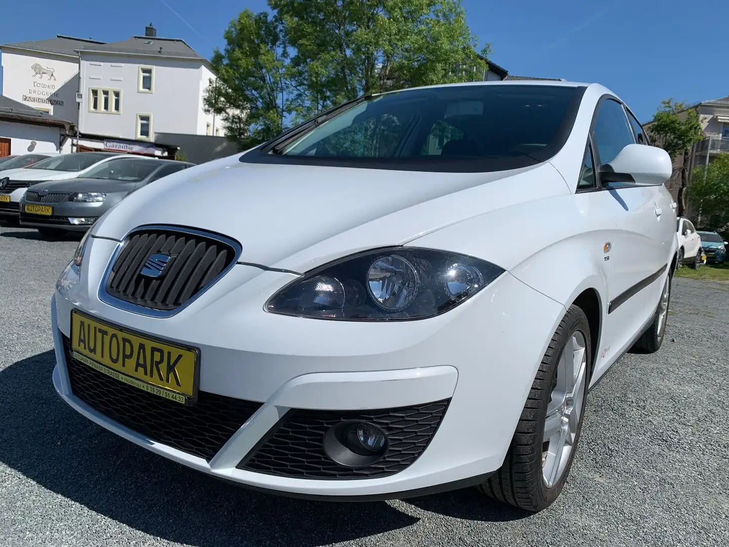 SEAT Altea * Navi,Klimaautom,Temp.,PDC hinten,Nr. 46 Weiß - 1