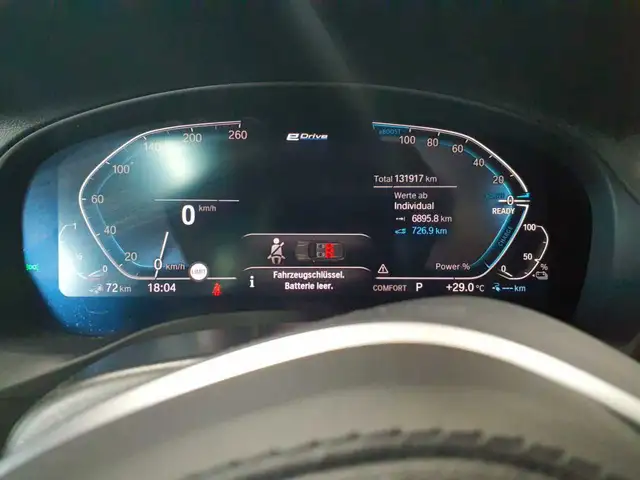 BMW X3 view 11
