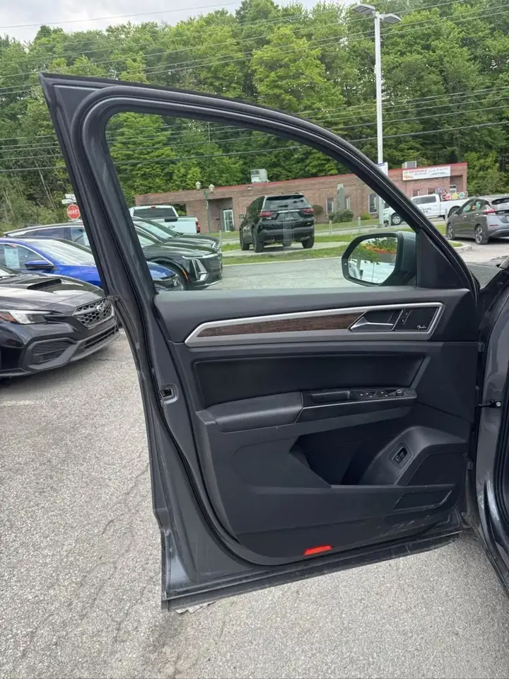Volkswagen Atlas снимка Volkswagen Atlas