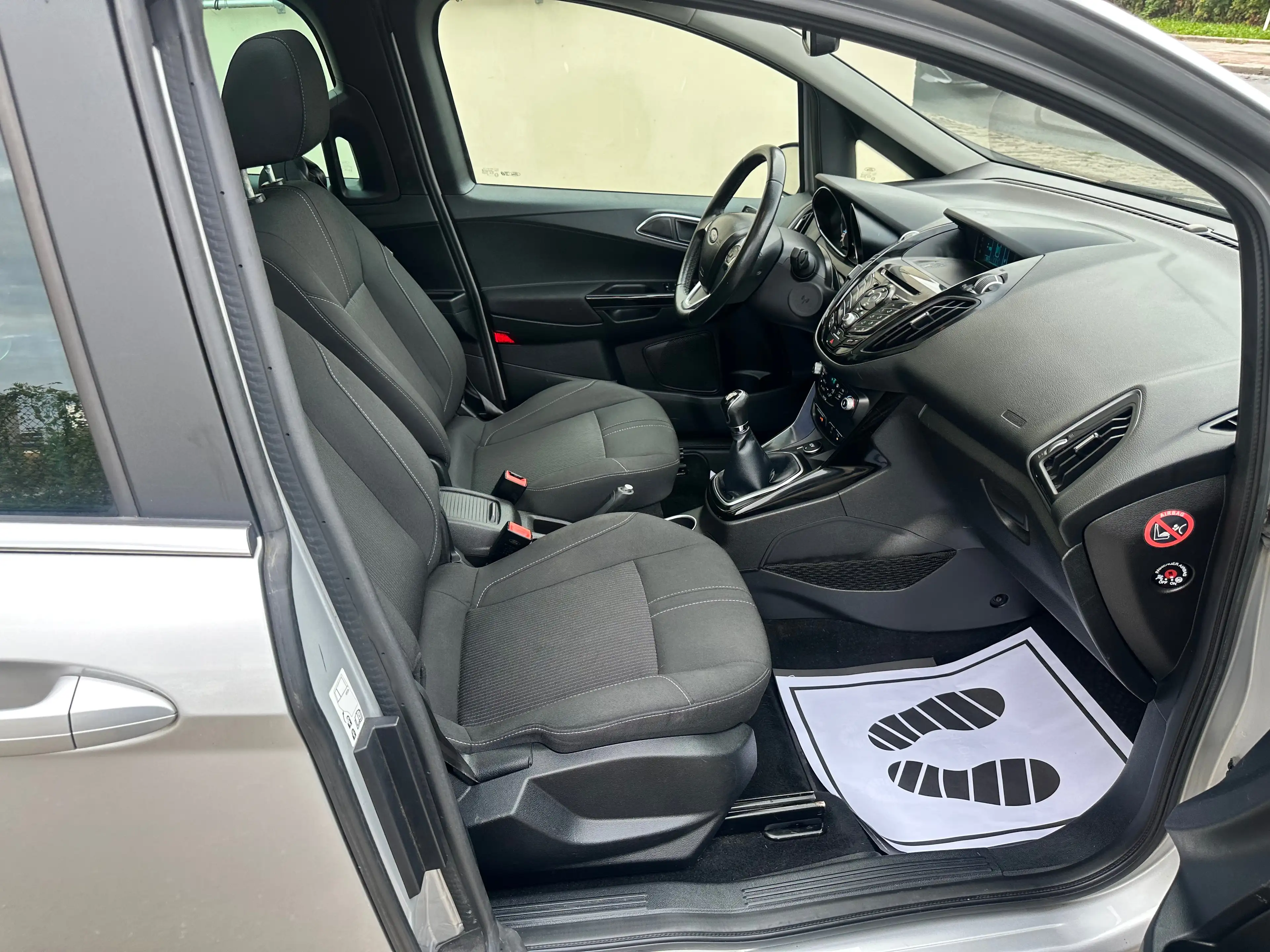 Ford B-Max B-Max 1.0 EcoBoost Titanium S — photo 15