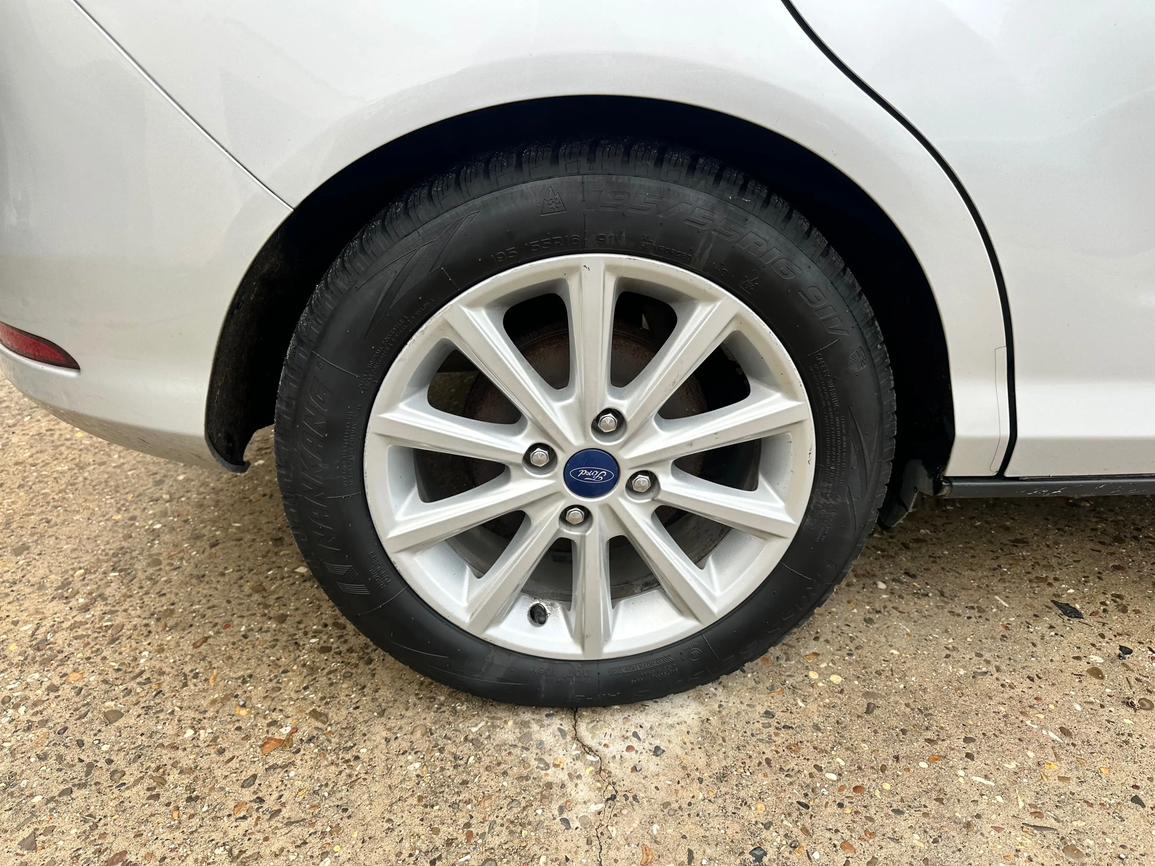 Ford B-Max B-Max 1.0 EcoBoost Titanium S — photo 5