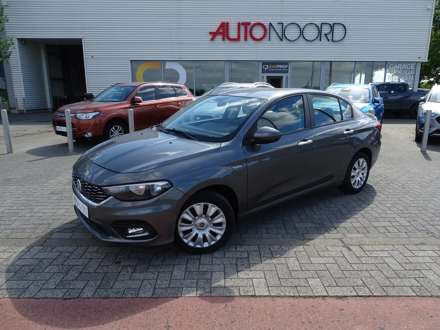 Fiat Tipo 1.4i Pop*AIRCO*CRUISE CTR*PDC*TOPSTAAT!!! Gris - 1