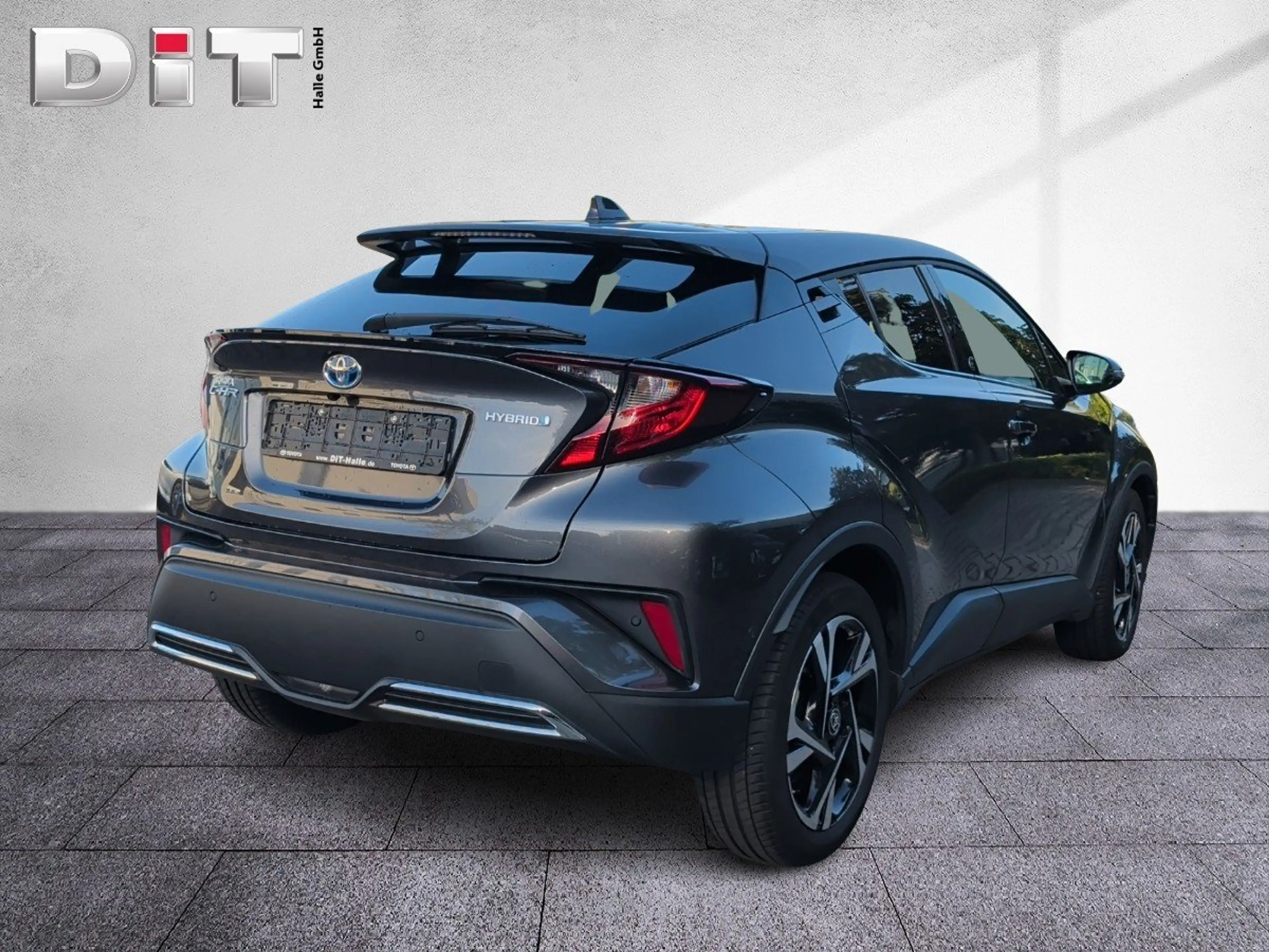 Toyota C-HR 1.8 Team D Navi Klima LED Kamera Sitzheizung — photo 5
