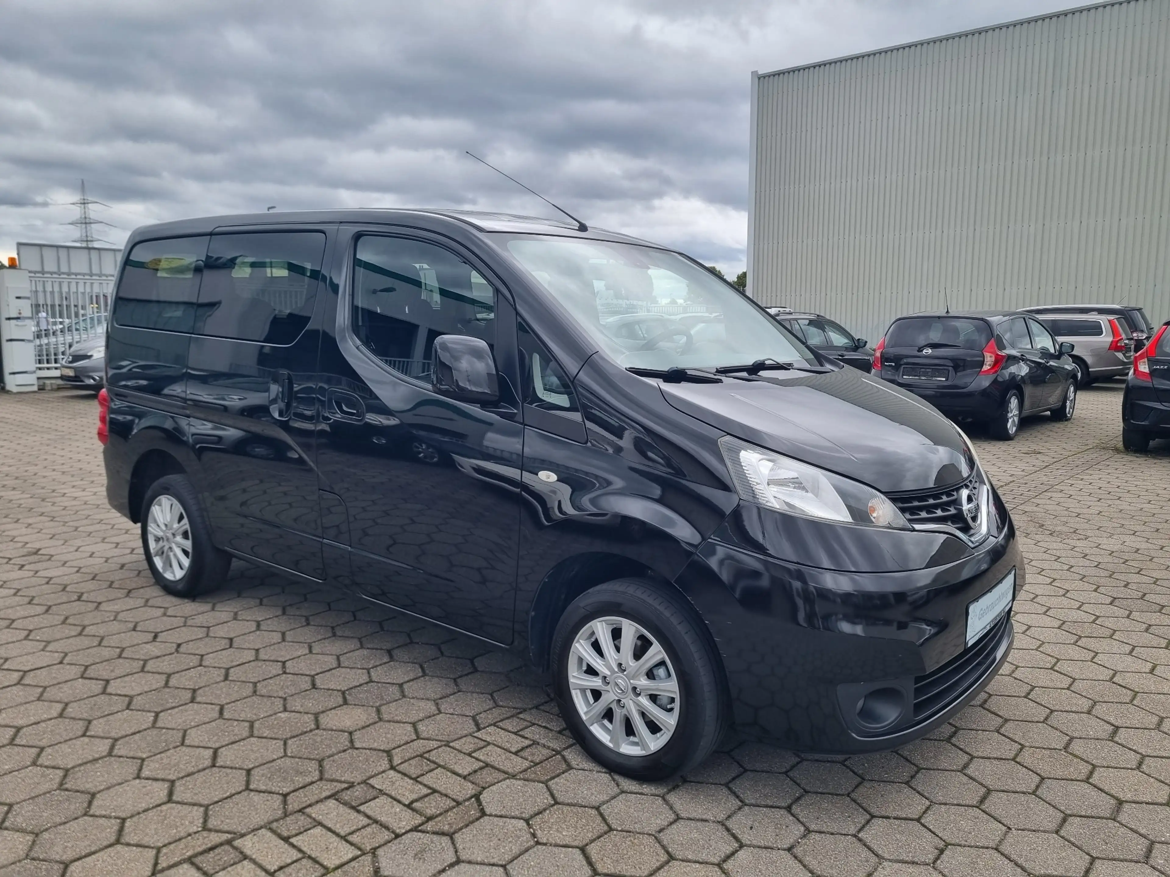 Nissan NV200 1.5 dCi Tekna Premium"7-Sitzer"Navi"8-fach bereift... — photo 2