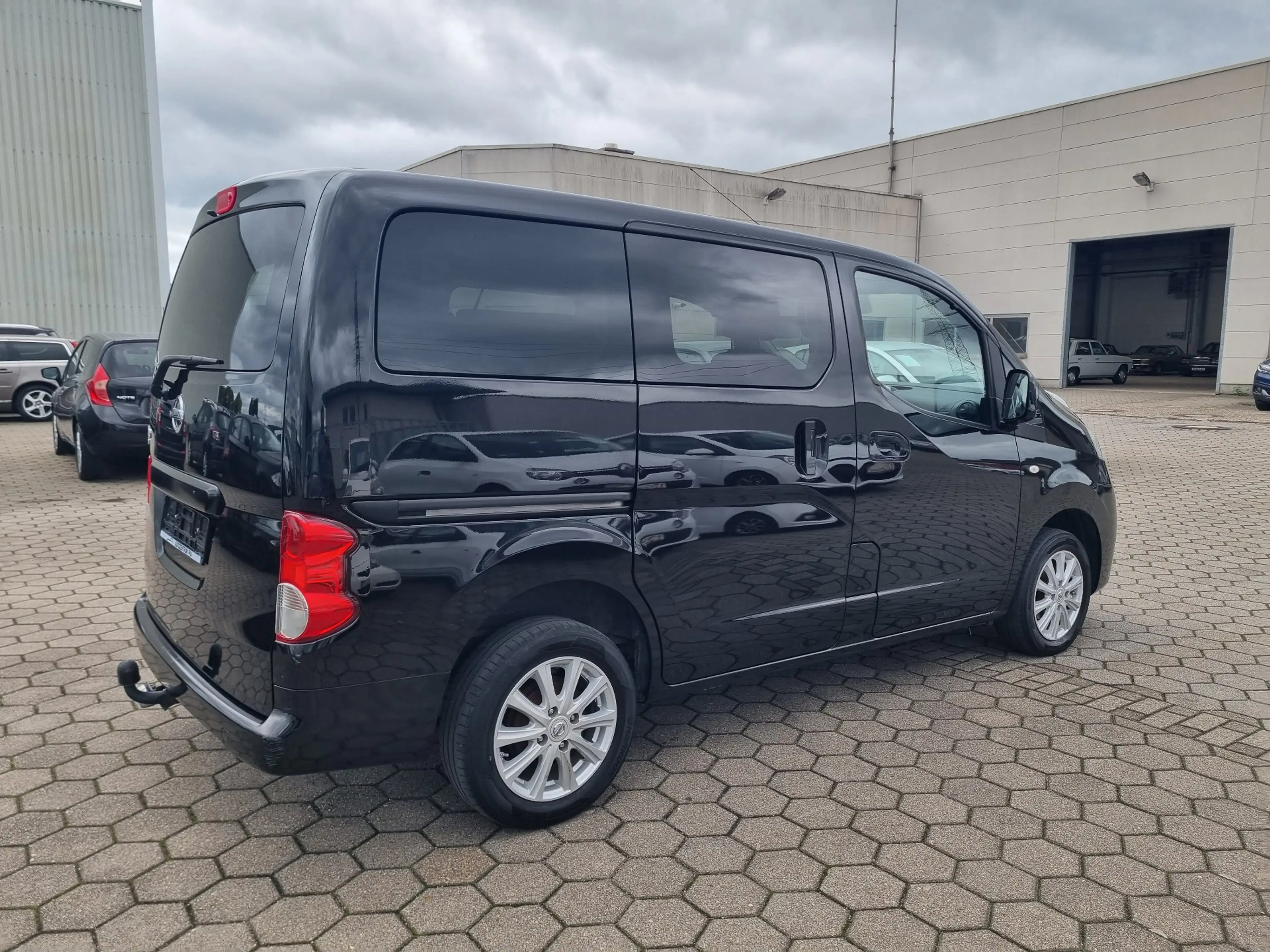 Nissan NV200 1.5 dCi Tekna Premium"7-Sitzer"Navi"8-fach bereift... — photo 3
