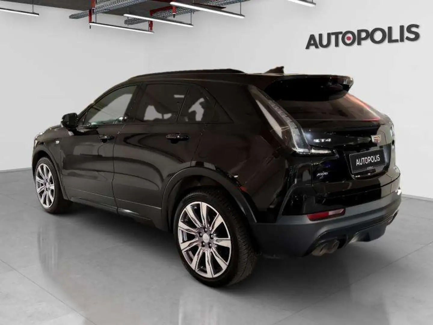 Cadillac XT4 2.0 SPORT 4WD my 2023 Чёрный - 2