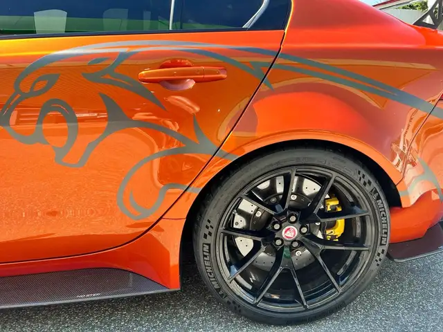 Jaguar XE Project 8 AWD V8 600PS Trackpack Ansicht 7