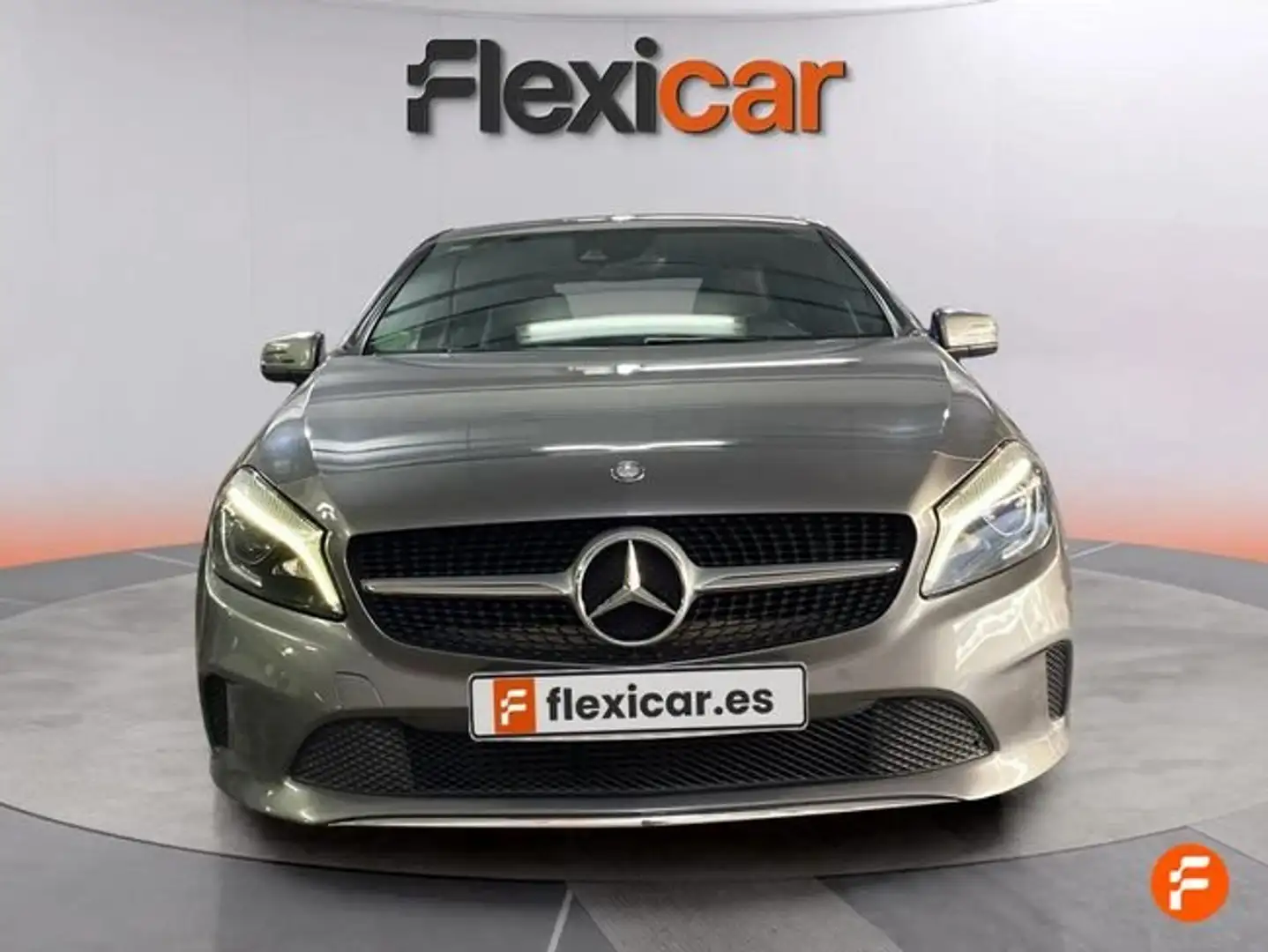 Mercedes-Benz A 200 +200+d+Style Gris - 2