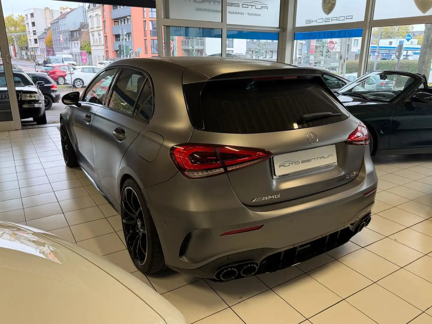 Mercedes-Benz A 45 AMG 4Matic/Memory Gris - 2