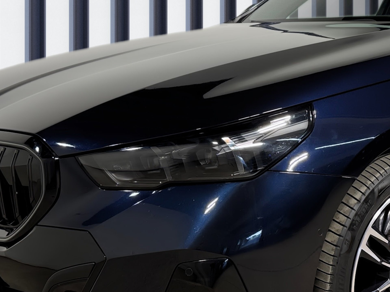 BMW 540 d xDrive — photo 3