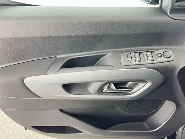 Opel Combo Life view 11