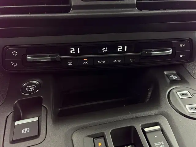 Opel Combo Life view 12