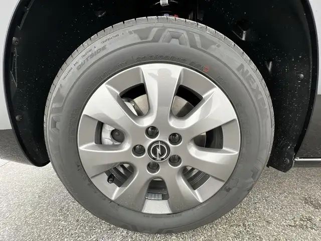Opel Combo Life view 10