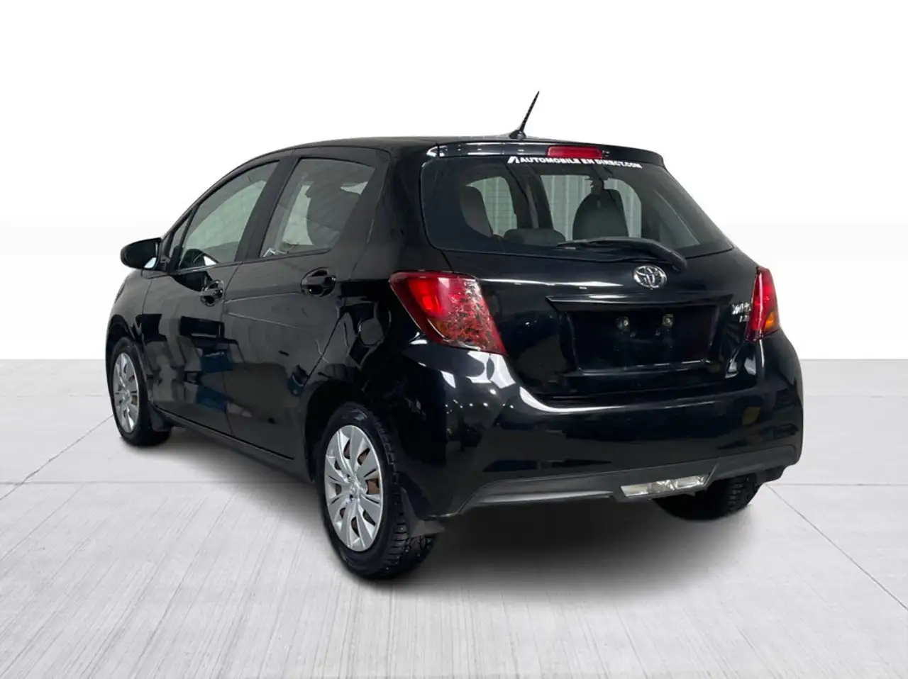 Toyota Yaris снимка Toyota Yaris