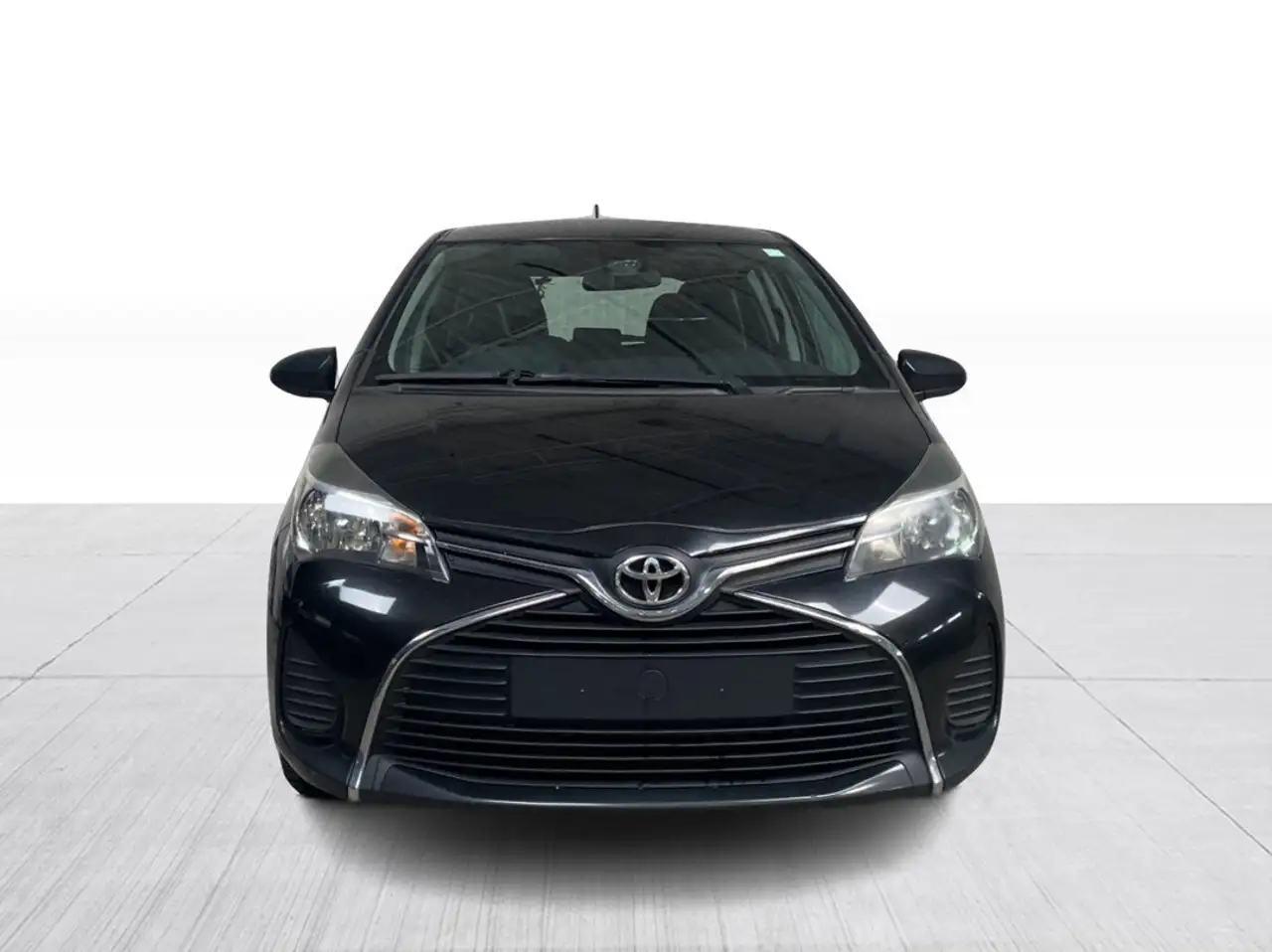 Toyota Yaris снимка Toyota Yaris