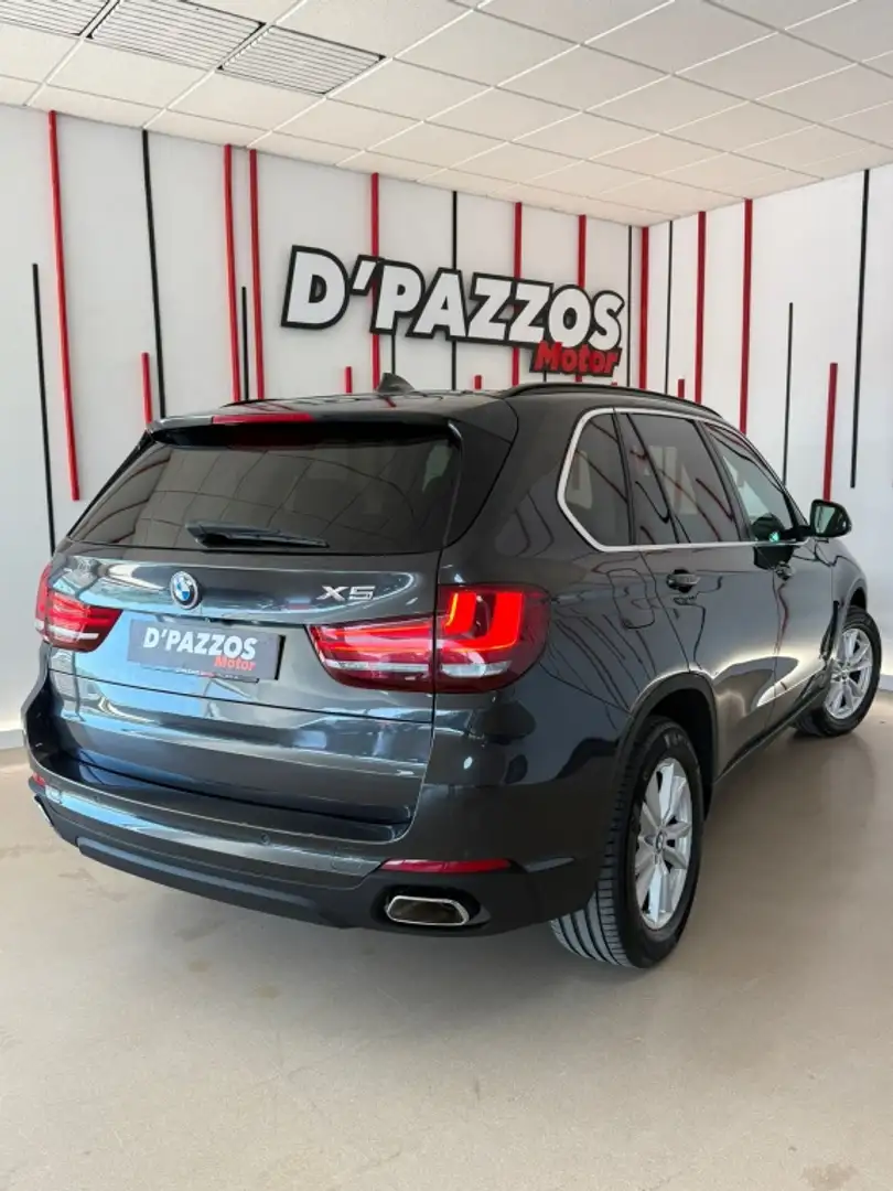 BMW X5 xDrive 40dA Gris - 2