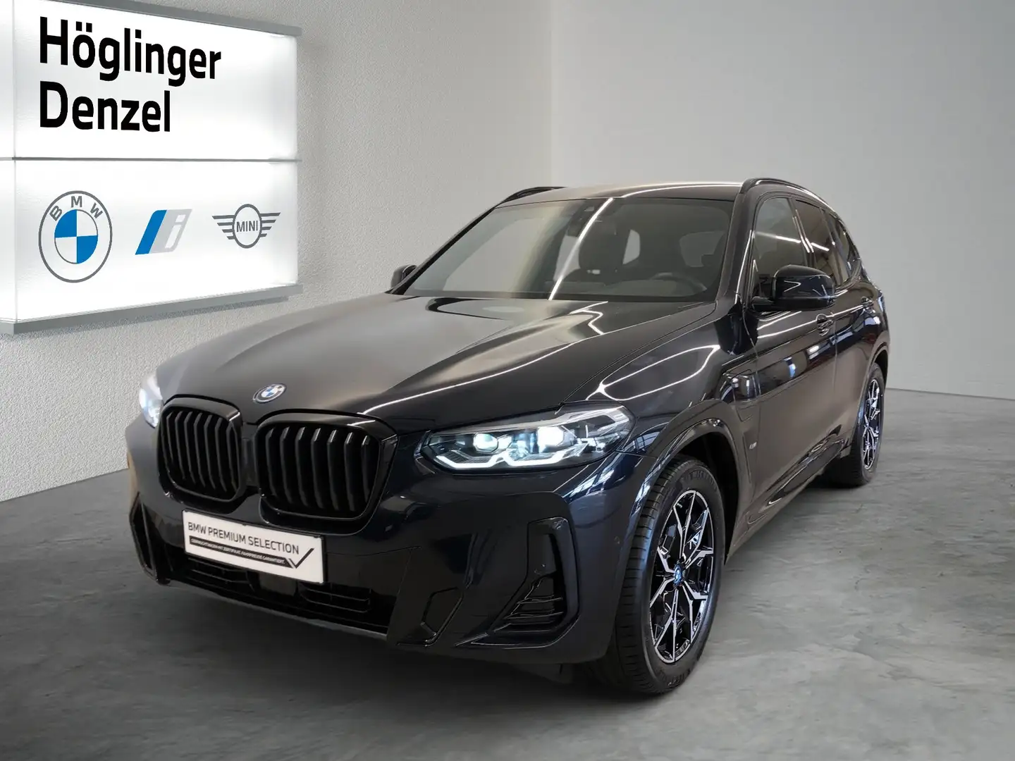BMW X3 xDrive30e Schwarz - 1